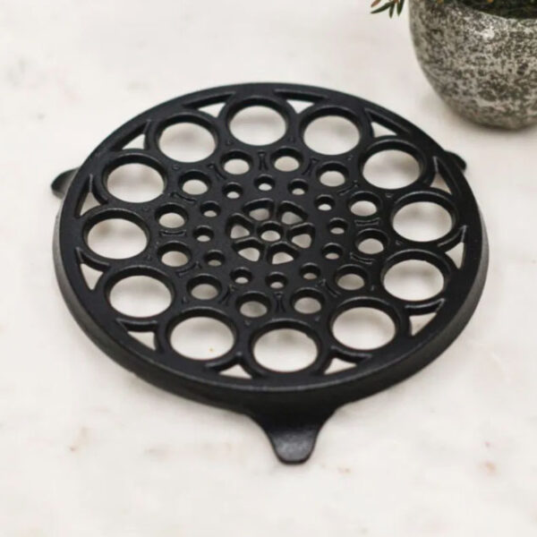 Cast Iron Trivet Black